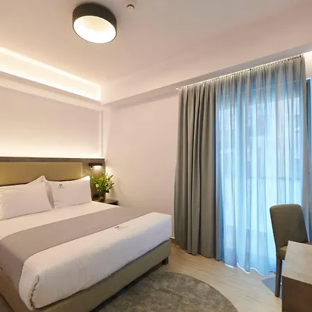 Meni & Hotel 3*
